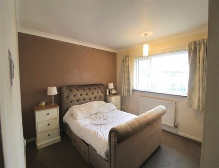 3 Bedroom Semi Detached To Let - Photo 4