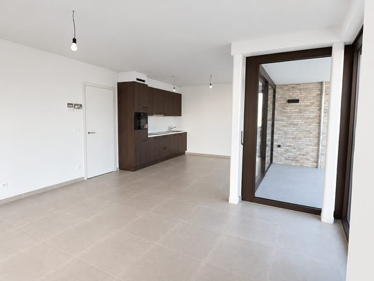 Appartement te huur - foto 1