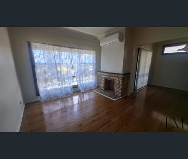 10 Barraba Street, Whitebridge, NSW 2290 - Photo 6
