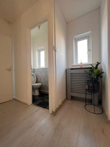 Room in a Shared House, Colliers Wood, CR4 - Photo 5