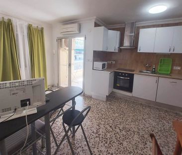 2 bedroom 1 line apartment for rent in Denia - Photo 6