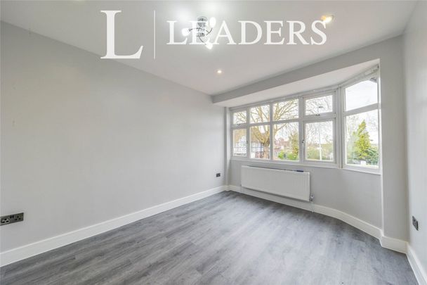 3 bedroom house to rent Bushey Mill Lane, Watford, WD24 - Photo 1