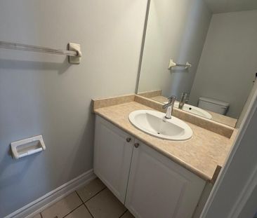 For Lease - 42 Patrick Drive, Barrie, Ontario - Photo 5