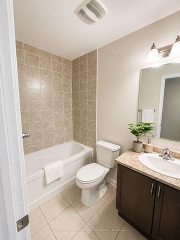 For Lease - 5 Fusilier Drive, Toronto, Ontario - Photo 4