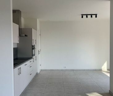 Appartement te huur in Eeklo voor € 895 met 2 slaapkamers - Foto 4