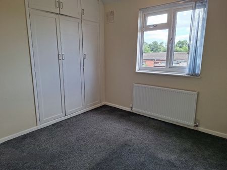 3 Bed Semi-Detached House, Owenford Road, CV6 - Photo 5