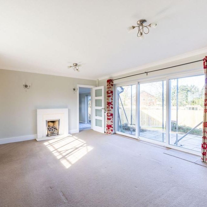 4 bedroom detached house to rent - Photo 1