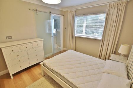 2 bedroom maisonette to rent - Photo 3