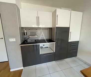 Location Appartement 1 pièce 29m² - Photo 3