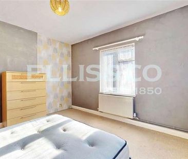 Empire Court, North End Road, Wembley, HA9 - Photo 1