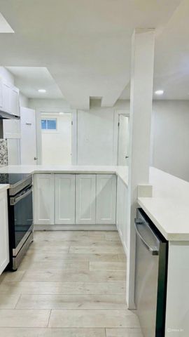 For Lease - 25 Arbutus Crescent Unit# Lower, Toronto, Ontario - Photo 4