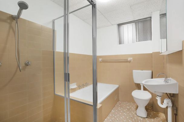 Ideally Positioned Security Apartment In Walk to Everything Location - Photo 1