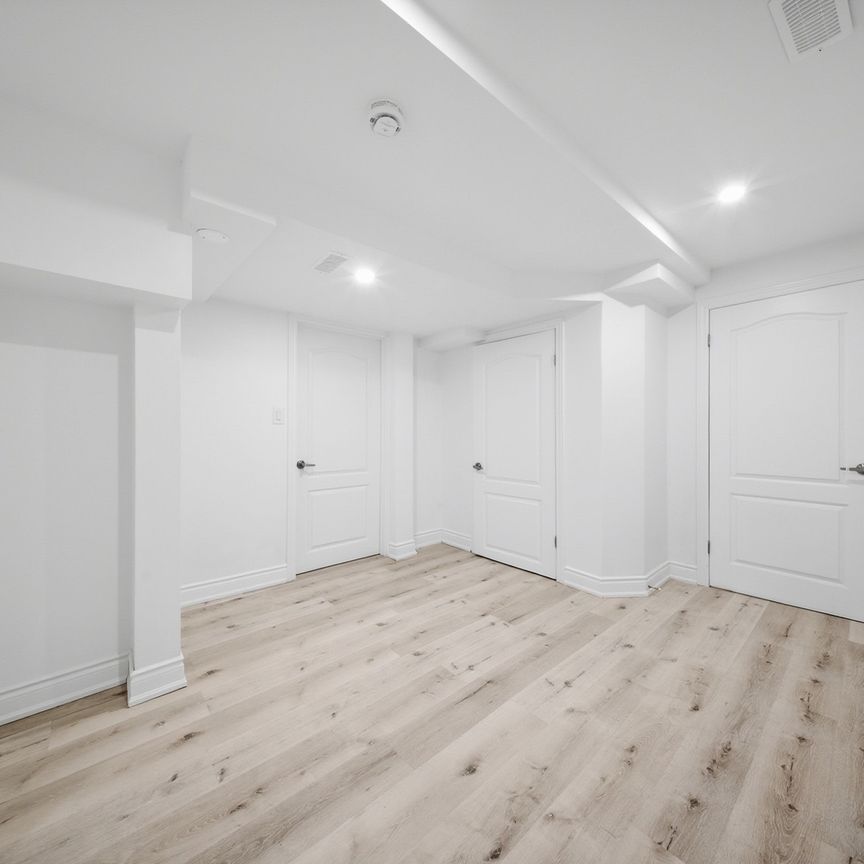 For Lease - 21 Sewells Lane, Brampton, Ontario - Photo 1