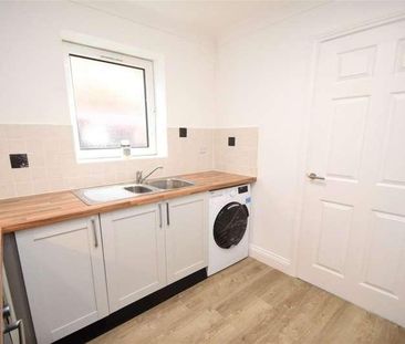 Freemantle, SO15 - Photo 6