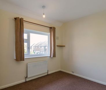 2 bedroom semi-detached house to rent - Photo 4