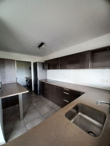 Location Appartement 105.48m² 4 pièces Fort de france - Photo 4