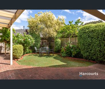 35 Pickworth Crescent, Rowville, Vic 3178 - Photo 4