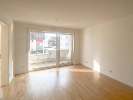 Toll geschnittene 2-Zimmer Wohnung mit Südloggia - Photo 2