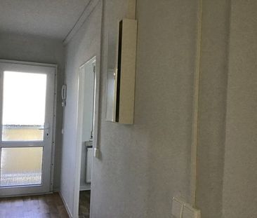 Ihre neue Wohnung: günstig geschnittene 2-Zimmer-Wohnung (WBS) - Photo 4