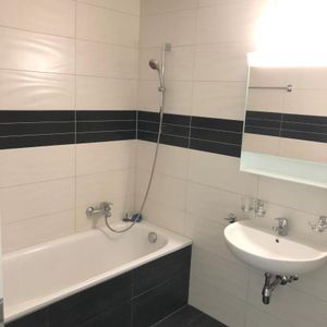 2.5 Zimmer, 54 m², 2. Stock - Photo 2