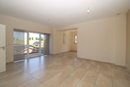 Großzügiges Loft – 203m² - 2 SZ in Lontzen - Photo 3