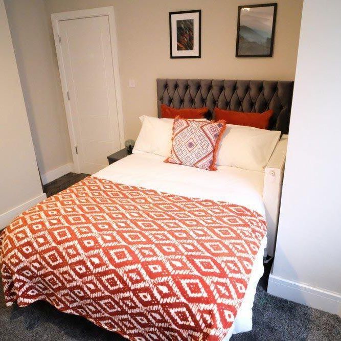 1 bedroom in a house share to rent - Photo 1