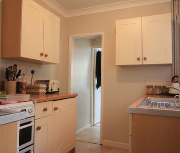 2 bedroom terraced house to rent - Photo 3