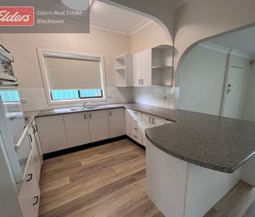 3-bedroom family home in the heart of Blacktown! - Photo 3