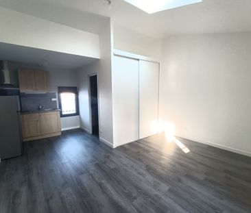 Location Appartement 1 pièce 32m² AGEN 47000 - Photo 3