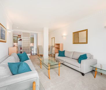 Bloomsbury Mansions, Russell Square, WC1B - Photo 3