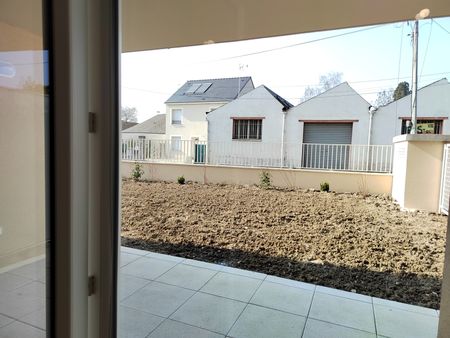 Location Appartement 3 pièces 60m² ST JEAN DE LA RUELLE 45140 - Photo 3