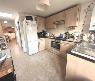 2 bedroom terraced house to rent - Photo 5