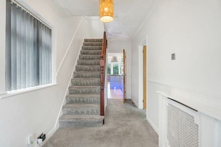 Aintree Grove - Photo 5