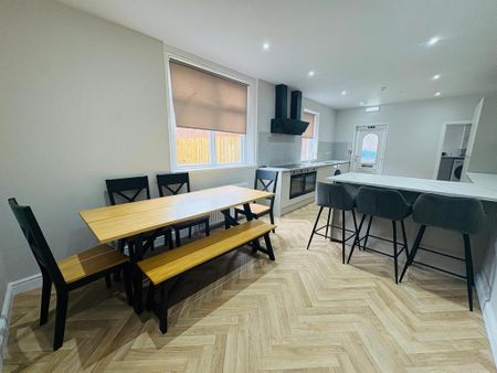 1 bedroom house of multiple occupation to rent - Photo 4