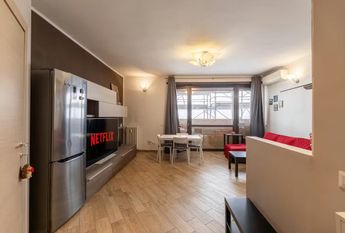 Via Cristina Belgioioso, Milan, Lombardy 20157