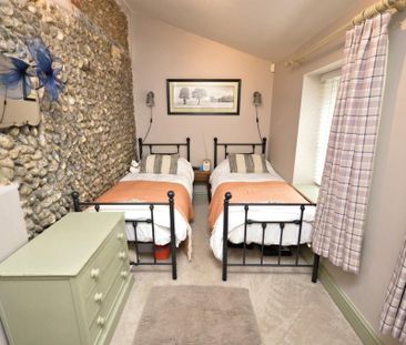2 bedroom semi-detached bungalow to rent - Photo 6