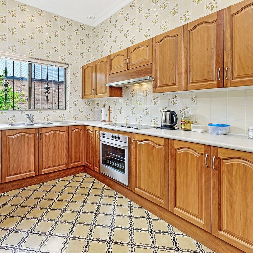 A Generous Family Home in a Peaceful, Family-Oriented Street - Photo 1