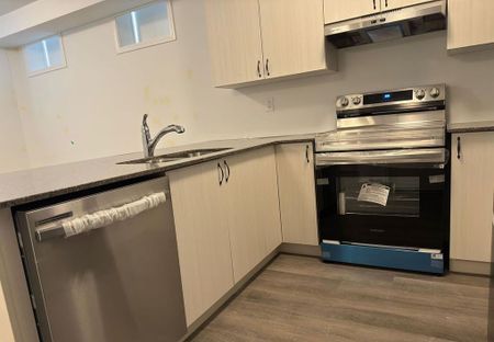 For Lease - 77 Suzuki Street Unit# Lower, Barrie, Ontario - Photo 5