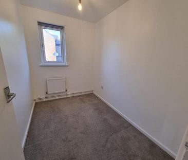 2 bedroom maisonette to rent - Photo 5
