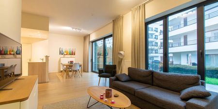 Appartement te huur in Evere voor € 2.150 met 3 slaapkamers - Foto 2