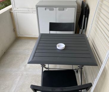 Location Appartement 1 pièce 20m² LA ROCHELLE 17000 - Photo 6