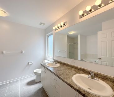 For Lease - 193 BALIKUN Heights, Kanata, Ontario - Photo 1