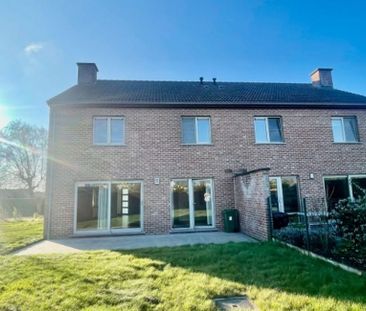 Woning te huur in Sleidinge voor € 1.075 met 3 slaapkamers - Photo 1