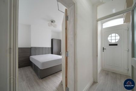 19 Glasgow Terrace, STUDENT ACCOMMODATION, Derry/ Londonderry, BT48 0DP - Photo 2