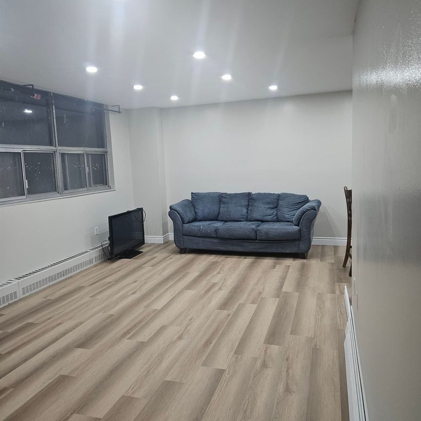 For Lease - 2645 Kipling Avenue Unit# 805, Toronto, Ontario - Photo 1