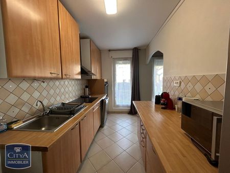 Location Appartement 4 pièces 77m² TRAPPES 78190 - Photo 5