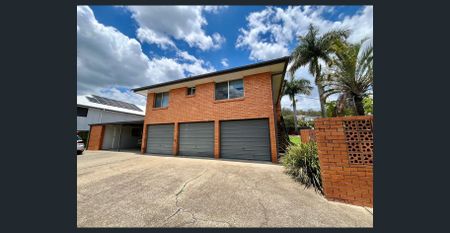 Modern Unit in Convenient Location - Photo 4