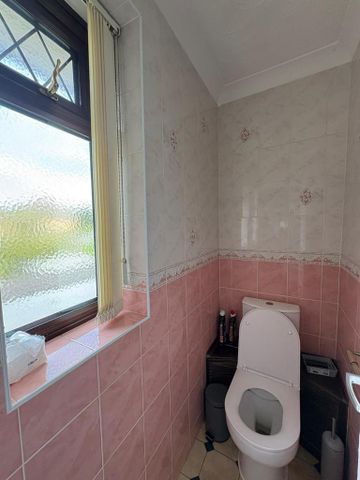 3 bedroom apartment to rent - Photo 4