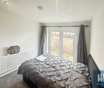 Lynton Avenue, Springwood, Huddersfield, HD1 - Photo 4