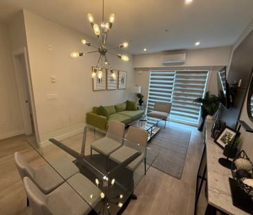 Modern Penthouse in Surrey - Photo 4
